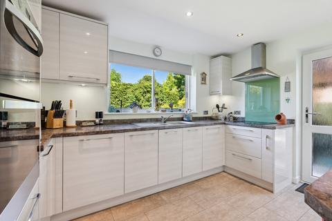 5 Ashley Park, Maidenhead, SL6 8EZ