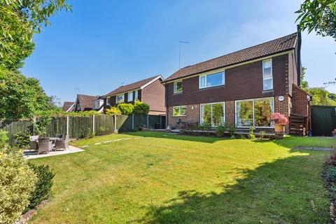 5 Ashley Park, Maidenhead, SL6 8EZ