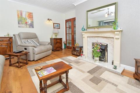10 Kniveden Lane, Leek, ST13 5BE