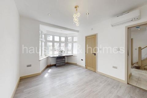 undefined, Cheyne Walk, NW4