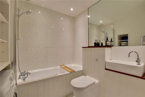 10 Lownes Courtyard, London, SE13 5TB