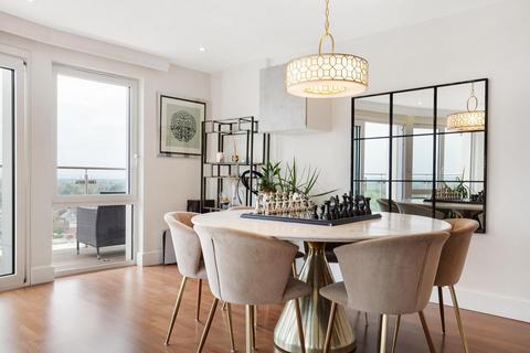 2 bedroom apartment for sale, Henry Macaulay Avenue, Kingston Upon Thames, KT2