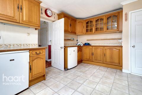 undefined, Usk Road, Pontypool