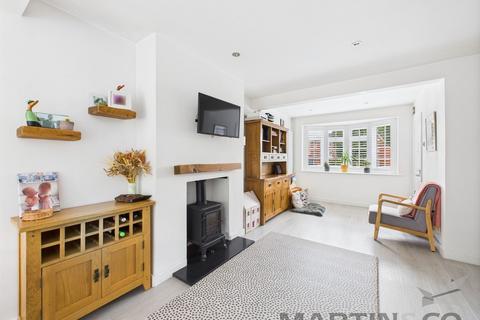 5 Sefton Close, St Albans, AL1 4PF