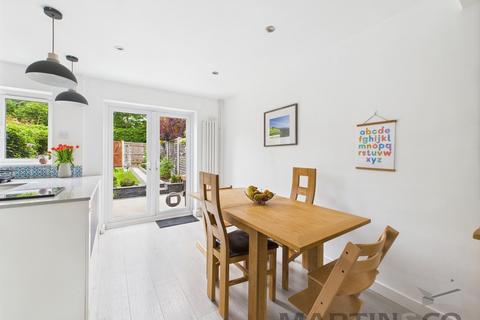 5 Sefton Close, St Albans, AL1 4PF