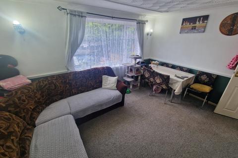 2 bedroom semi-detached house for sale, Oadby, Leicester LE2
