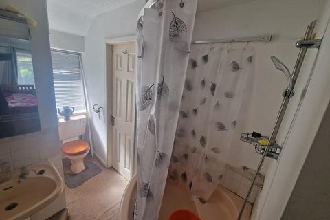 2 bedroom semi-detached house for sale, Oadby, Leicester LE2
