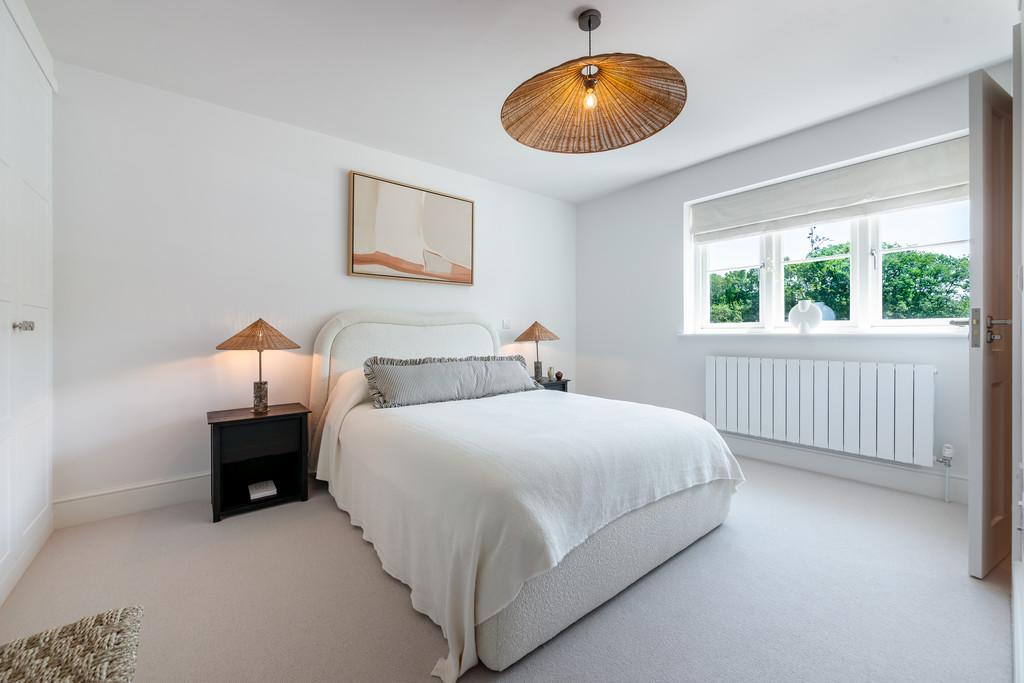 Barnfield Shaw-Remmus-Profoto Design-25