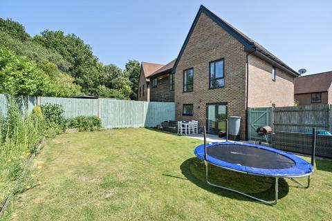 3 bedroom semi-detached house for sale, West Chiltington - tucked away location