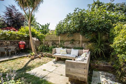 Rutland Gardens, Hove, BN3 5PB