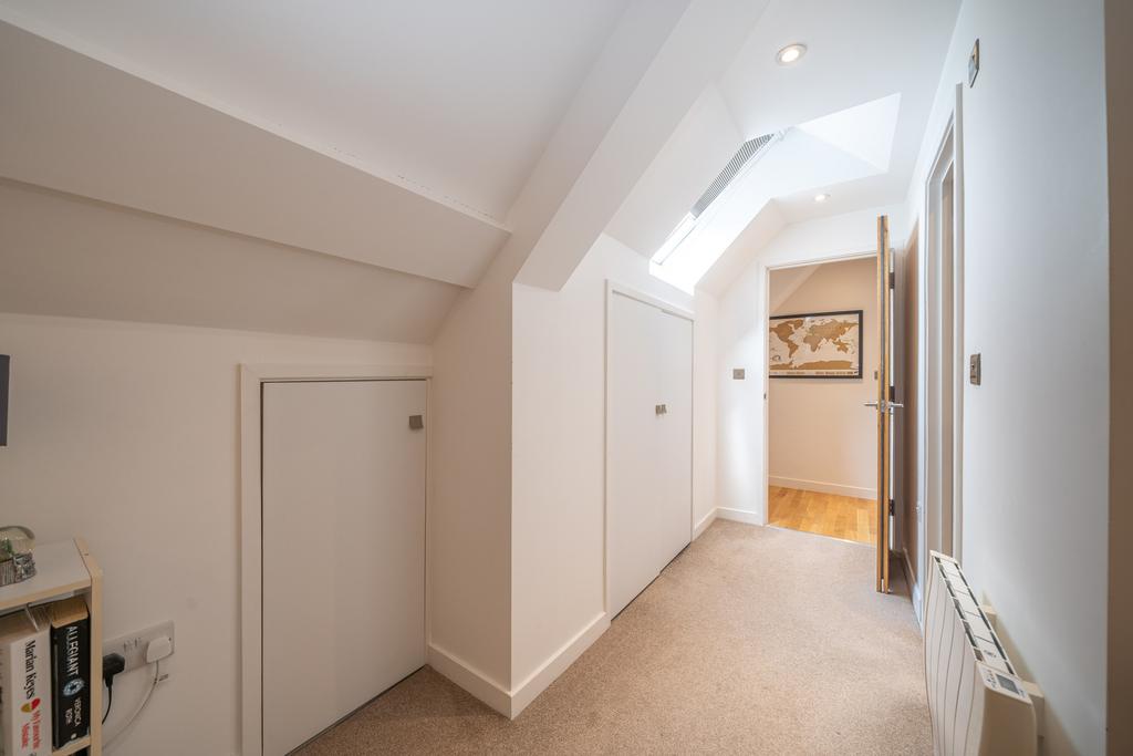 14-Pebble-Court-06535