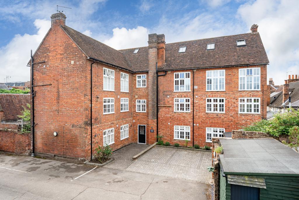 14-Pebble-Court-