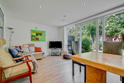 9 Reservoir Way, London, NW10 3AY