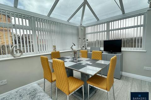 2 bedroom semi-detached house for sale, Raikes Avenue, Bradford