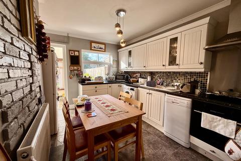 undefined, Pen Y Bont Terrace, Crynant, Neath