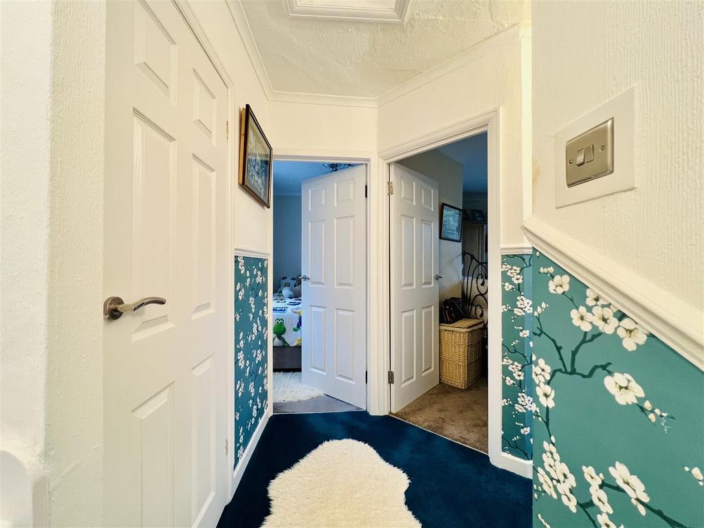 1 st floor   landing