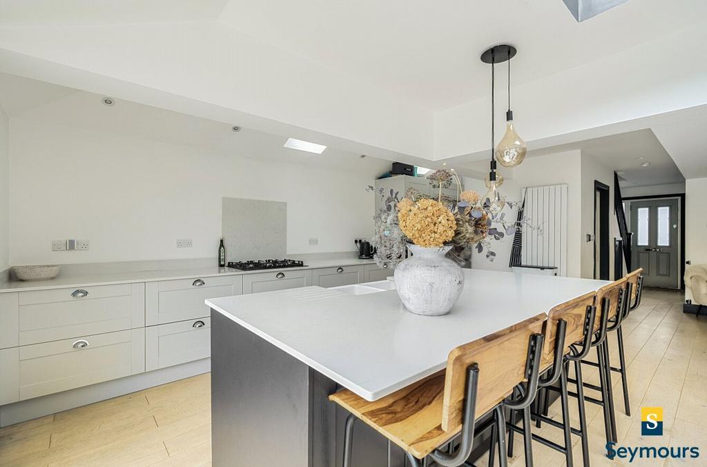 Breakfast Bar