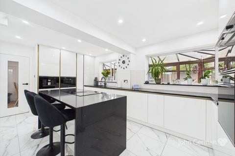 23 Thorpelands Drive, Allestree, Derby, DE22 2XA