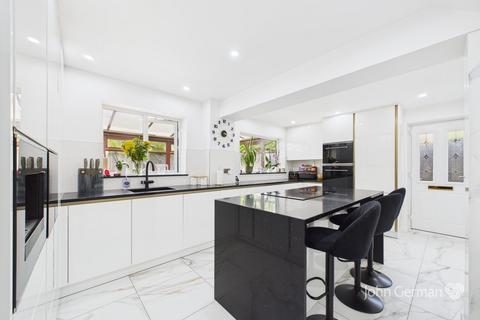 23 Thorpelands Drive, Allestree, Derby, DE22 2XA