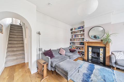17 Wrotham Road, Barnet, EN5 4LE