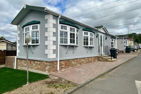 2 bedroom mobile home for sale, Second Avenue , Galley Hill