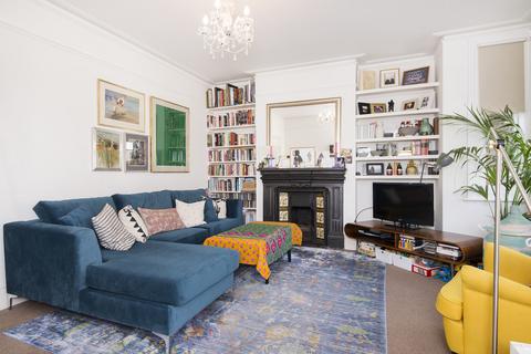 2 bedroom apartment for sale, Clifford Gardens, London NW10