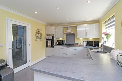 2 Gorse Field Close, Sproughton, Ipswich, IP8 3FD