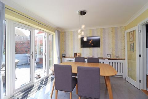 2 Gorse Field Close, Sproughton, Ipswich, IP8 3FD