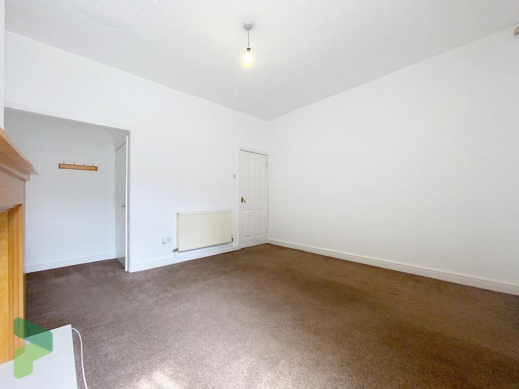 Living or Dining Room