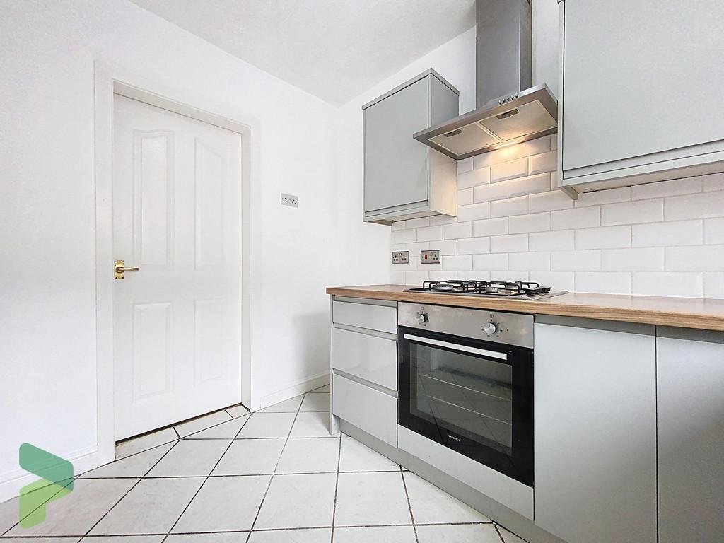 Seperate Fitted Kitchen