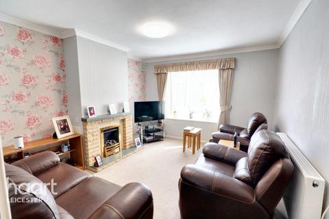 undefined, Fern Close, Leicester