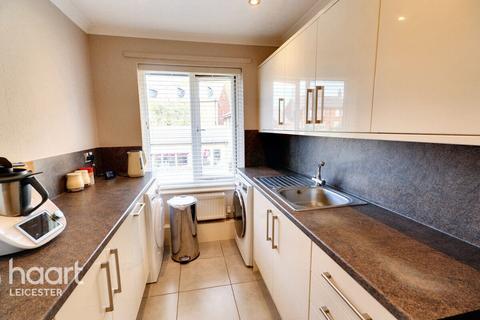 undefined, Fern Close, Leicester