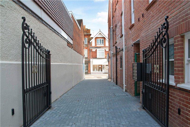 Communal Entrance