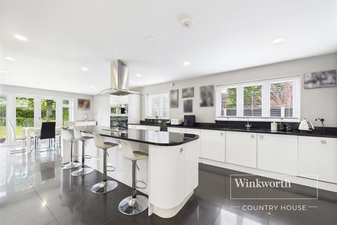 68 Victoria Road, Mortimer Common, Reading, RG7 3SG
