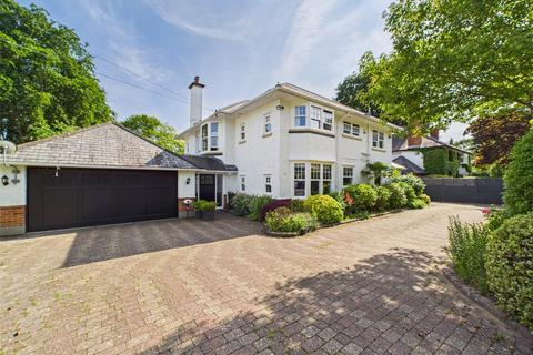 12 Alyth Road, Bournemouth, BH3 7DF