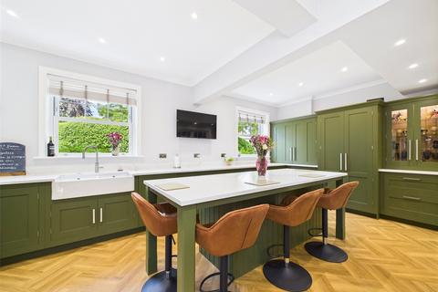 12 Alyth Road, Bournemouth, BH3 7DF