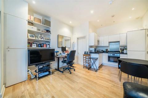 1 bedroom flat for sale, Woodbourne Avenue, London SW16