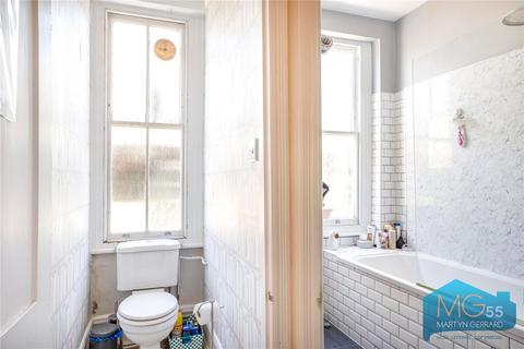 3 bedroom apartment to rent, Brambledown Mansions, Crouch Hill, Crouch End, N4