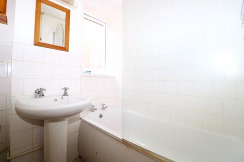 2 bedroom flat for sale, Longacres, Cannock