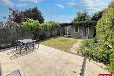 undefined, Derwent Avenue, East Barnet