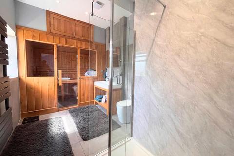 6 Beech Close, Hackleton, Northampton, NN7 2BP