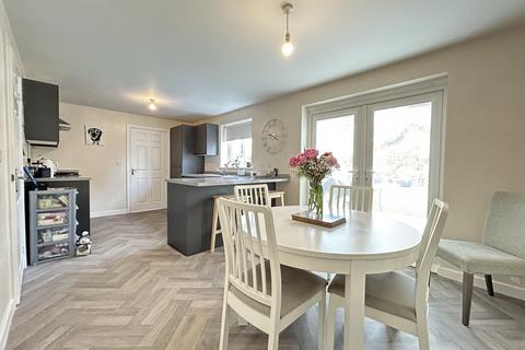 5 bedroom detached house for sale, Parkinson Crescent, Sherburn Village, Durham, DH6