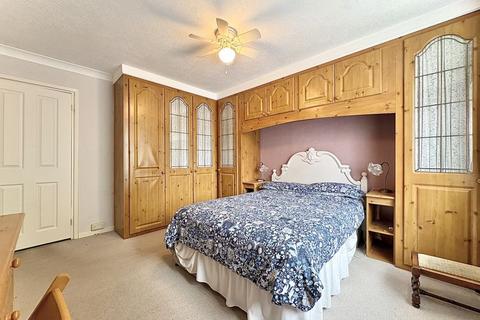 54 Cross Lane, Sedgley, Dudley, DY3 1PD