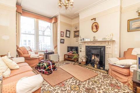 3 bedroom terraced house for sale, Devonshire Avenue, Southsea