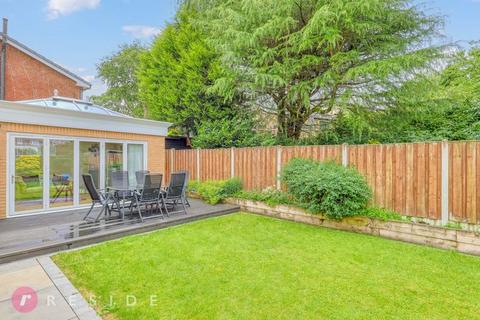 4 bedroom detached house for sale, Oulder Hill Drive, Rochdale OL11