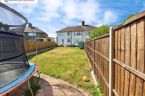 21 Elm Way, Epsom, KT19 0HB