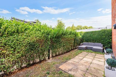 3, The Water Tower Parkview Way, Epsom, KT19 8LX