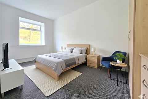 3 bedroom terraced house for sale, Glen Top, Stacksteads, Rossendale, OL13