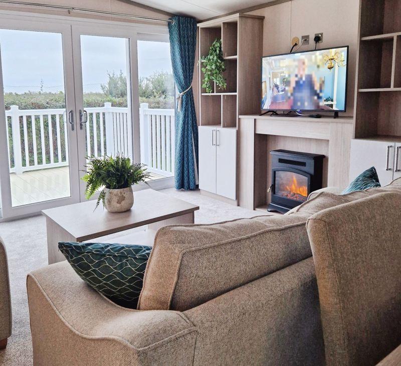 Regal charmouth