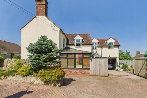 4 bedroom detached house for sale, 61 West Road, Telford TF2